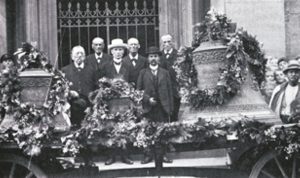 Abnahme der Glocken 1917